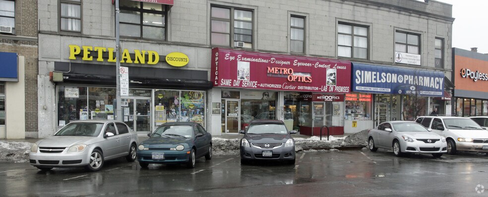 More Photos Of 25 Westchester Sq, Bronx Storefront Retail Office For Lease