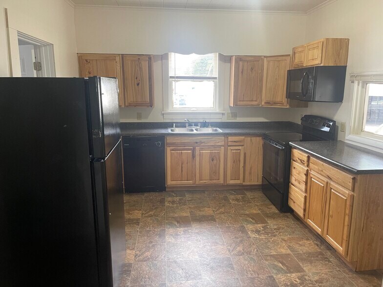 More Photos Of , Oshkosh Multifamily For Sale
