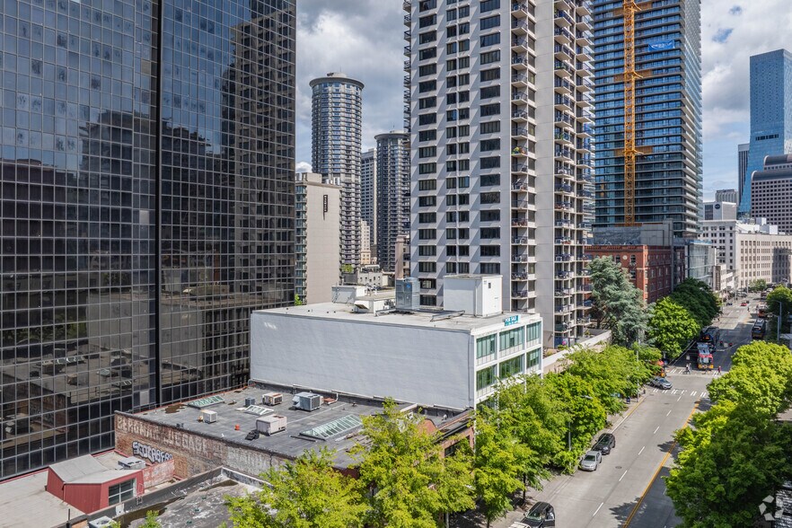 More Photos Of 2112 3rd Ave, Seattle Office For Sale