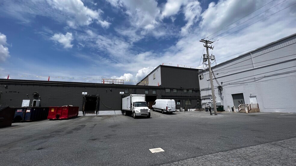 More Photos Of 1727-1801 Union Blvd, Allentown Warehouse For Lease
