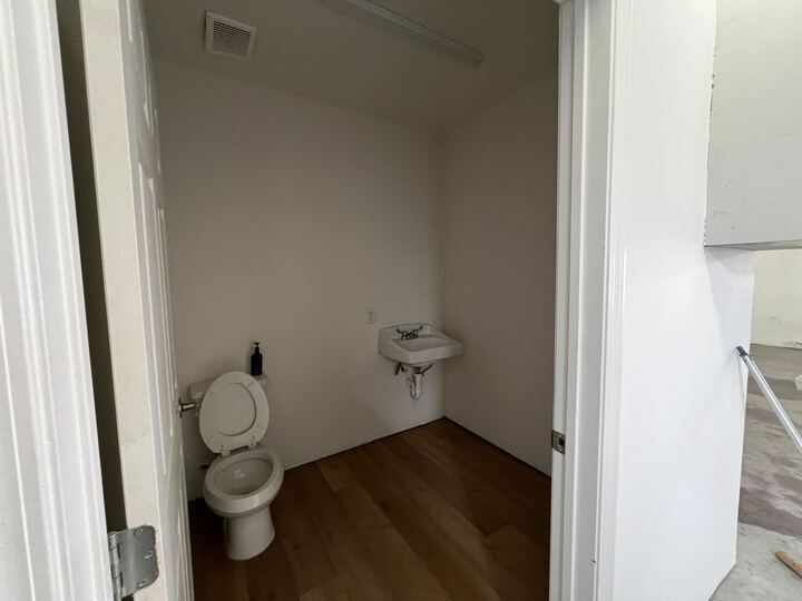 More Photos Of 5801 Breen Dr, Houston Unknown For Lease