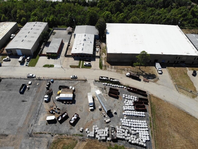 More Photos Of 4400 Poche Ct W, New Orleans Light Manufacturing For Sale