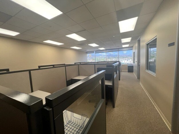 More Photos Of 600 N Brand Blvd, Glendale Medical For Lease