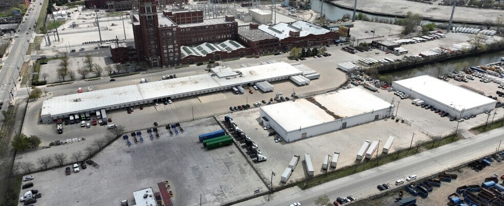 More Photos Of 2300-2350 S Throop St, Chicago Industrial For Sale