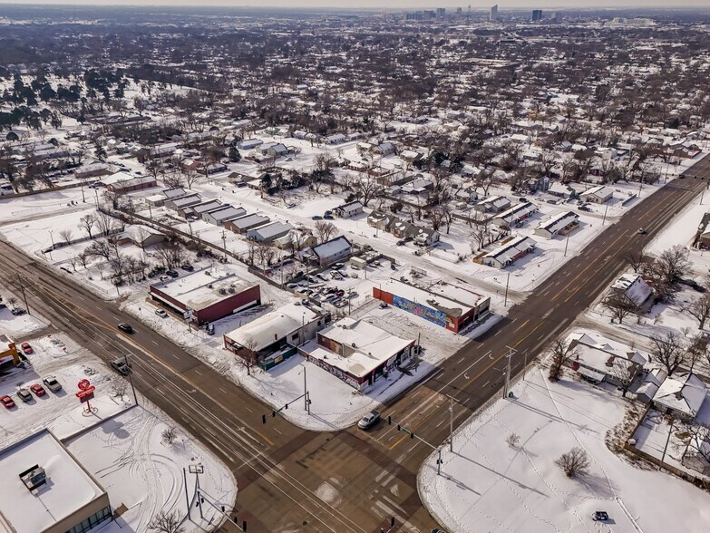 More Photos Of 3117 E 13th St, Wichita Freestanding For Sale