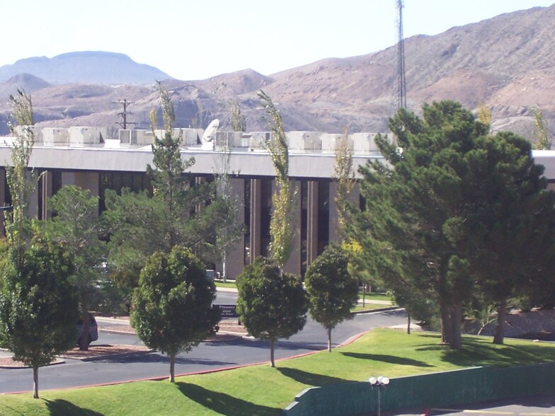 More Photos Of 444 Executive Center Blvd, El Paso Unknown For Lease