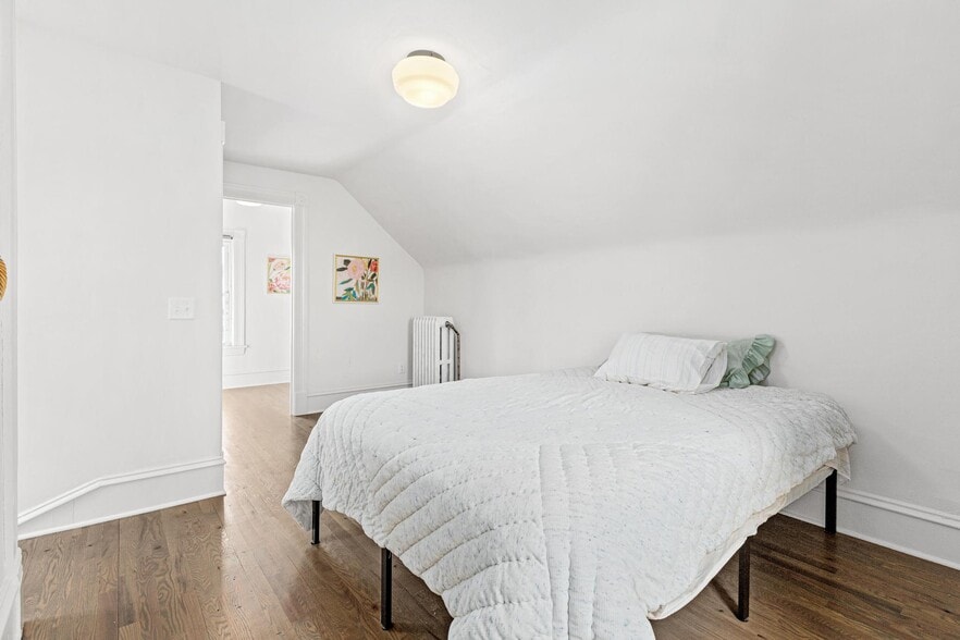 More Photos Of 3024 Chicago Ave, Minneapolis Apartments For Sale