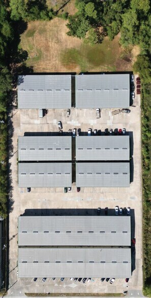 More Photos Of 16721 Hollister St, Houston Unknown For Lease