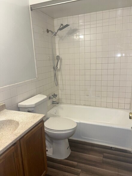 More Photos Of 1624 Northwinds Estates Dr, Saint Louis Apartments For Sale