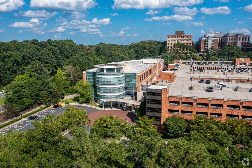 More Photos Of 1501 Maple Ave, Richmond Medical For Lease