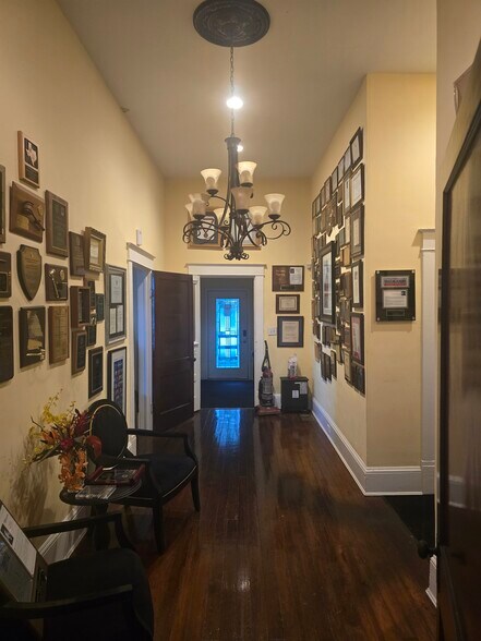 More Photos Of 3285 Main St, College Park Office Residential For Sale