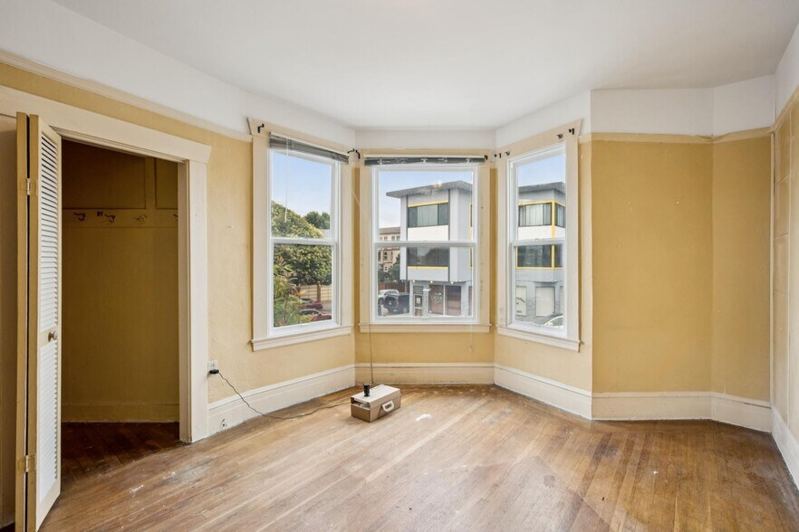 More Photos Of 200-208 Ocean Ave, San Francisco Storefront Retail Residential For Sale