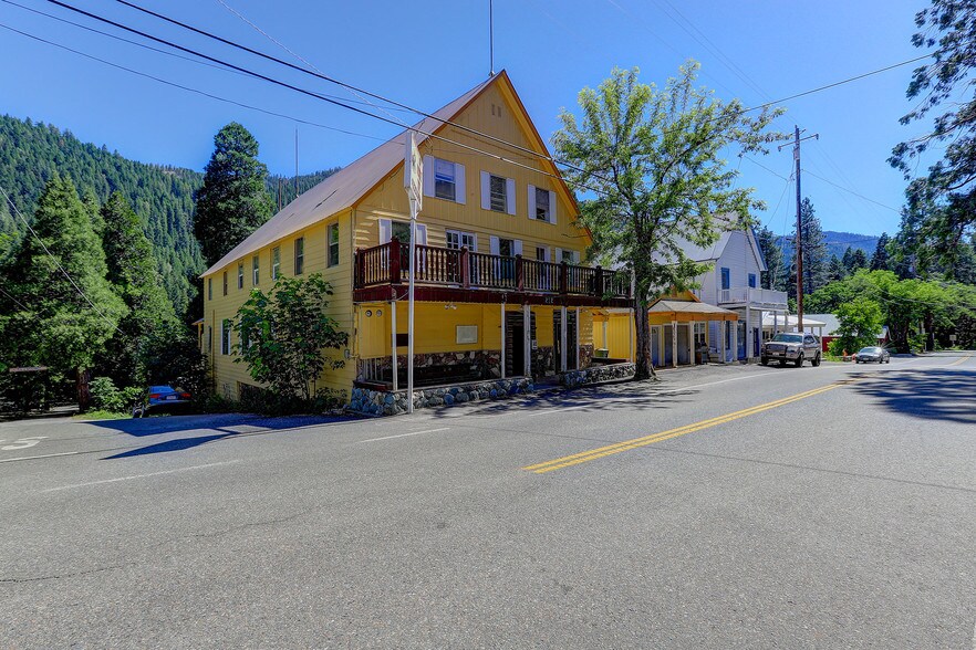 More Photos Of 212 Main St, Sierra City Hotel For Sale