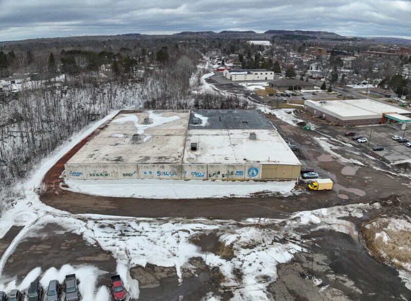 More Photos Of 1206 25th St E, Hibbing Warehouse For Sale