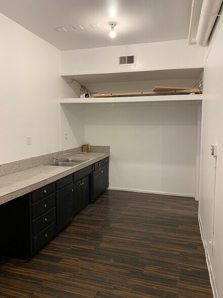 More Photos Of 550 N Larchmont Blvd, Los Angeles Medical For Lease
