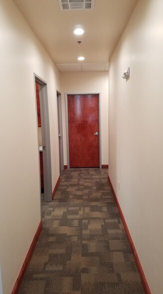 More Photos Of 5700 W Chandler Blvd, Chandler Coworking Space
