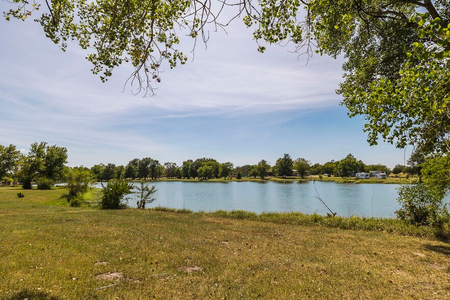More Photos Of 2206 E 101st St N, Valley Center Specialty For Sale