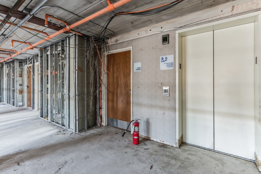 More Photos Of 24058 Sussex Hwy, Seaford Hotel For Sale