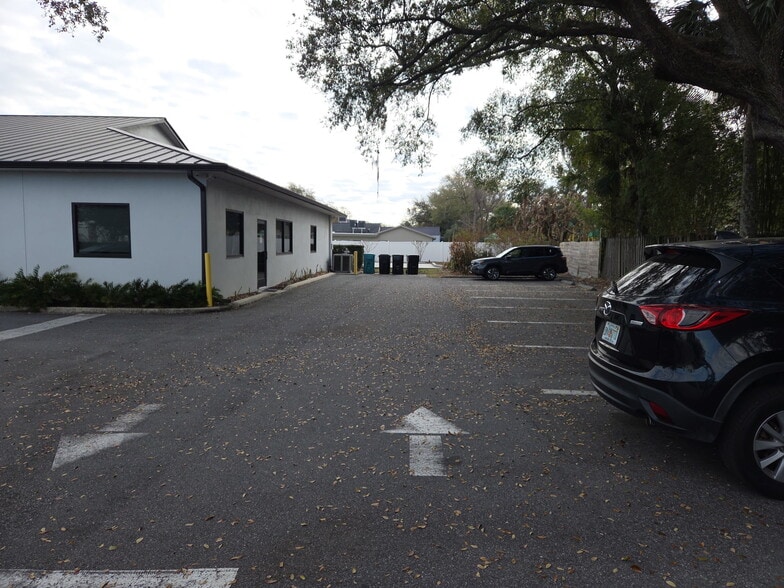 More Photos Of 2600 E Robinson St, Orlando Office For Lease