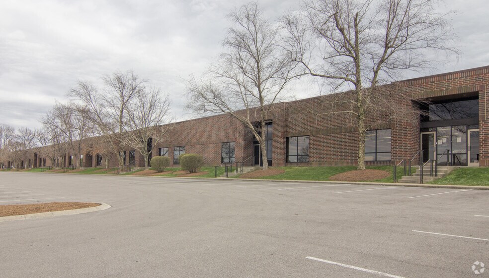 More Photos Of 5209 Linbar Dr, Nashville Unknown For Lease