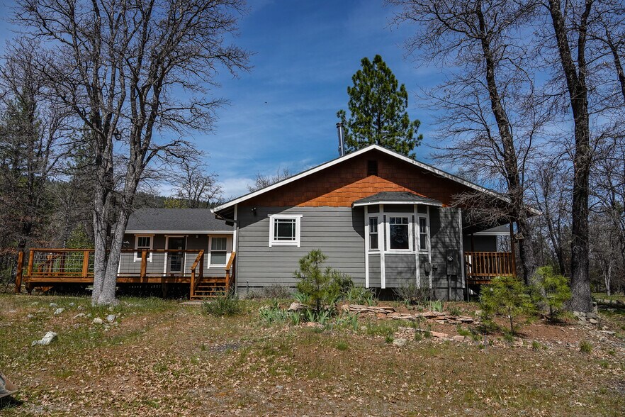 More Photos Of 2003 Kidder Creek Rd, Greenview Land For Sale