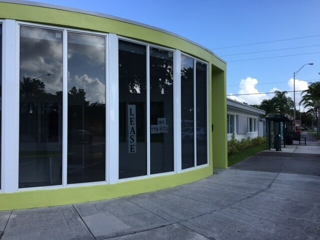 More Photos Of 17100 NE 19th Ave, North Miami Beach Medical For Sale