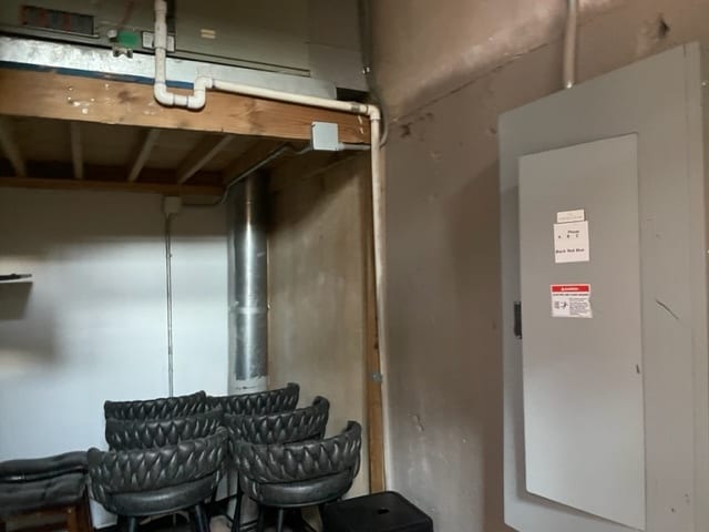 More Photos Of 141 W Main Ave, Gastonia General Retail For Sale