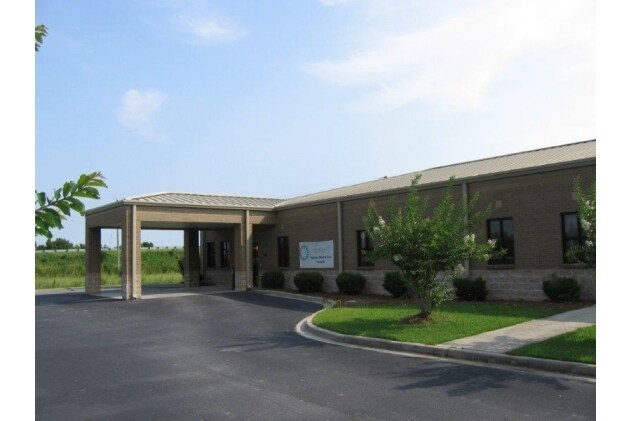 Primary Photo Of 1308 S 4th St, Hartsville Medical For Lease