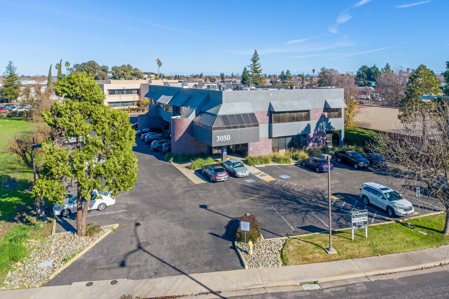 More Photos Of 3050 Beacon Blvd, West Sacramento Office For Sale