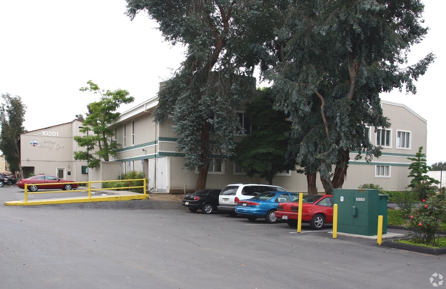 More Photos Of 10201 Mission Gorge Rd, Santee Unknown For Lease