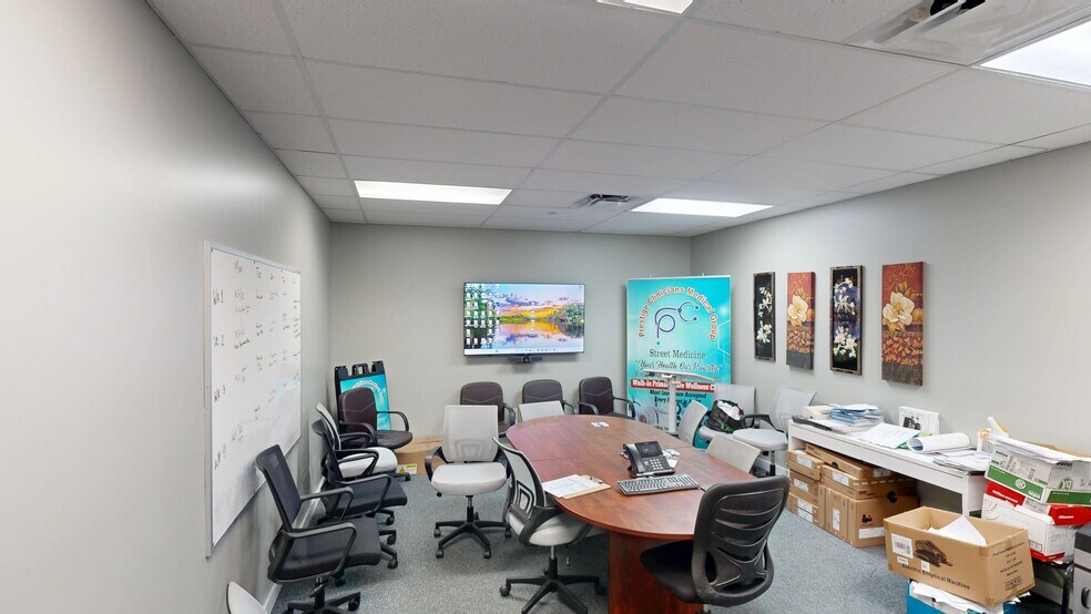 More Photos Of 3800 W Broward Blvd, Fort Lauderdale Office For Sale