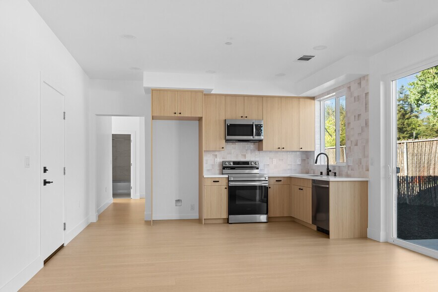 More Photos Of 4401 El Camino Ave, Sacramento Apartments For Sale
