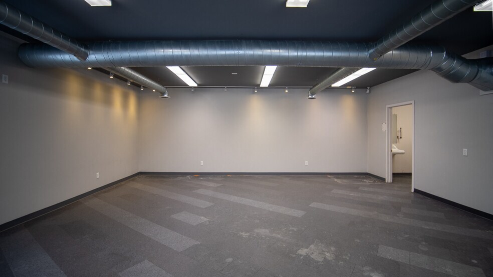 More Photos Of 12 9th Street SE st, Rochester General Retail For Sale