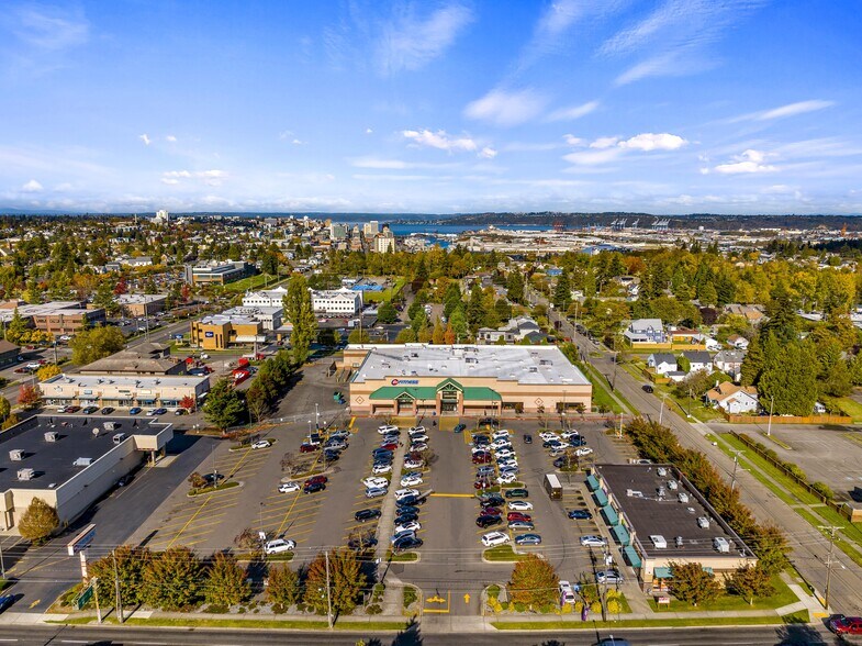 More Photos Of 111 S 38th St, Tacoma Health Club For Sale