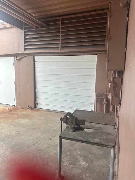 More Photos Of 1152 Court St, Clearwater Freestanding For Sale