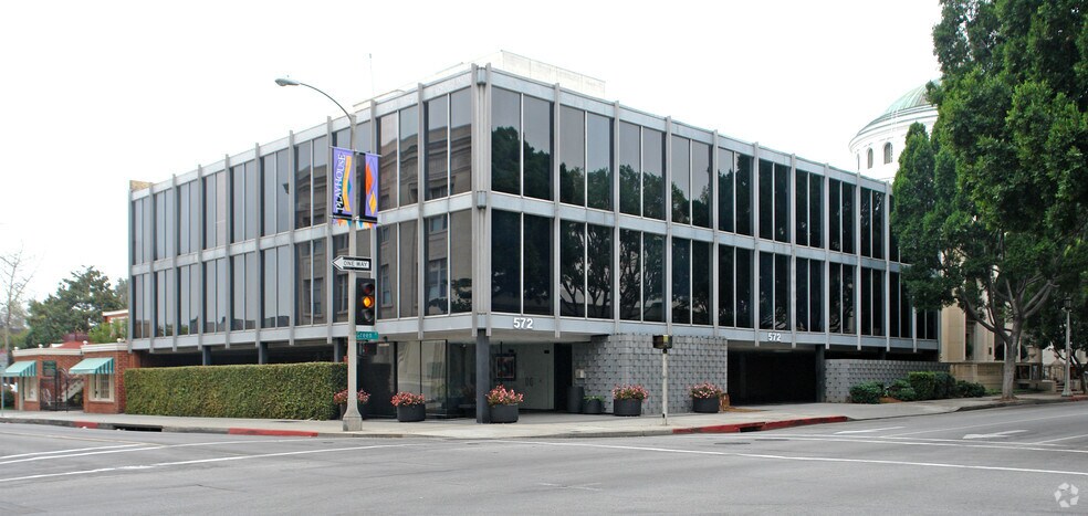 More Photos Of 572 E Green St, Pasadena Office For Lease