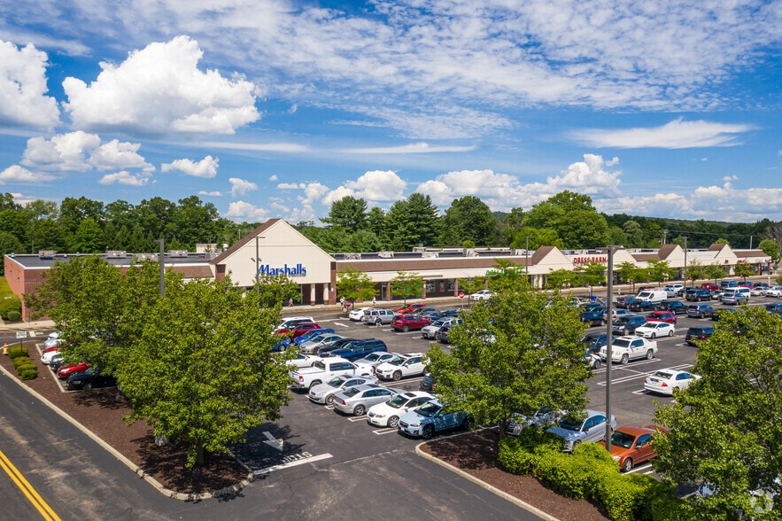 More Photos Of 1425-1433 Route 300, Newburgh Unknown For Lease