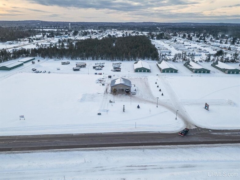 More Photos Of 113 M-553, Gwinn Carwash For Sale