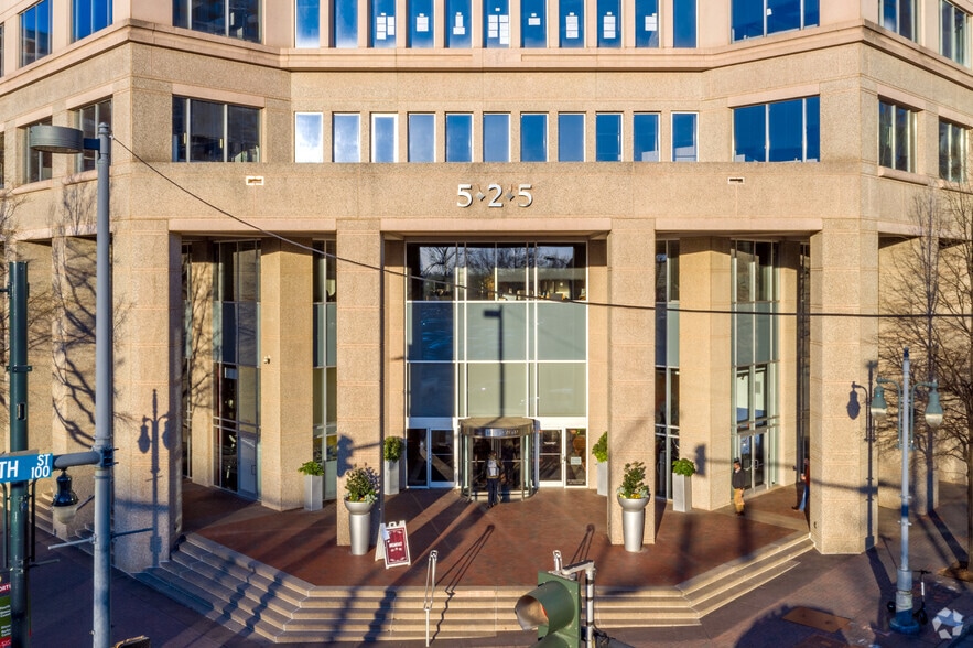 More Photos Of 525 N Tryon St, Charlotte Office For Lease