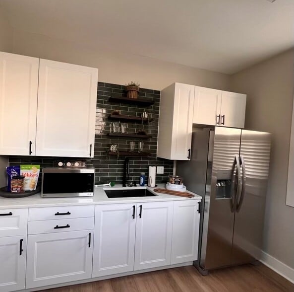 More Photos Of 301 W York St, Savannah Office For Sale