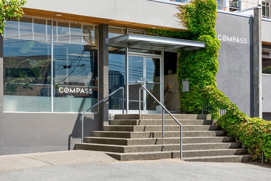 More Photos Of 1532 13th Ave, Seattle Office For Lease