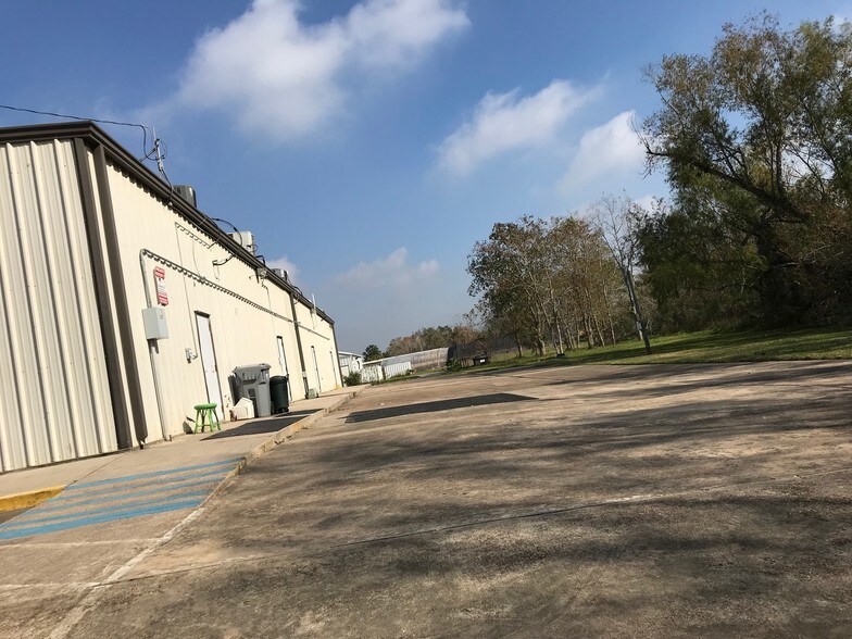 More Photos Of 10611 Fm-1764, Santa Fe Unknown For Lease