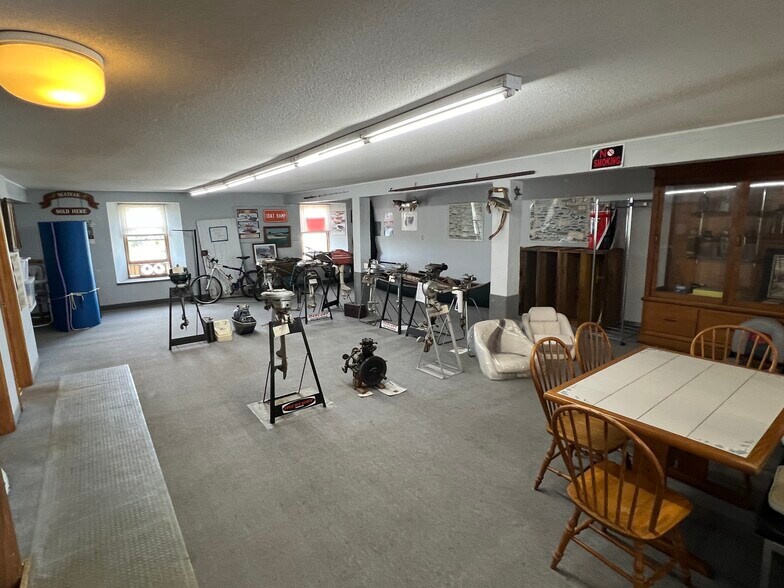 More Photos Of 115 Main St, Morristown Showroom For Sale