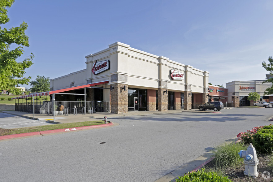 100 E Joyce Blvd, Fayetteville, AR 72703 - Retail For Lease | Cityfeet.com