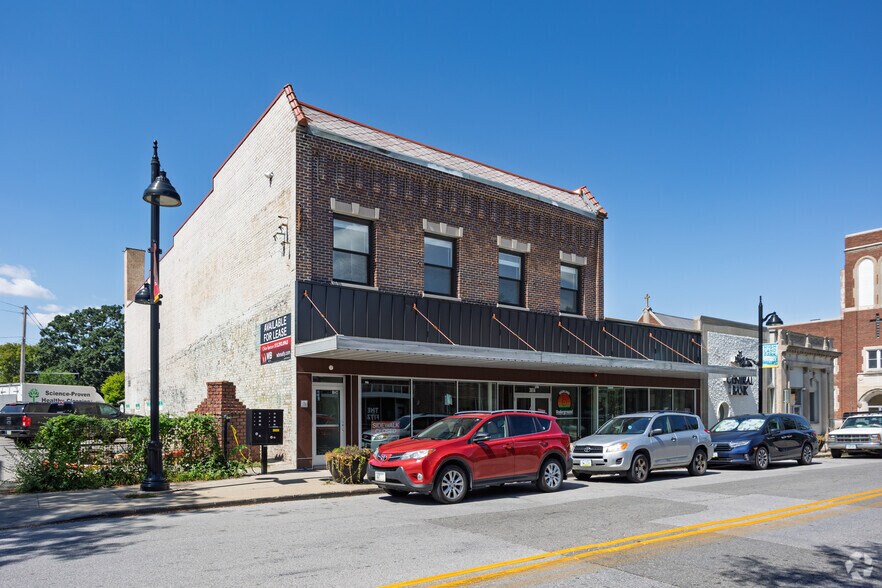 More Photos Of 3614 6th Ave, Des Moines Apartments For Lease