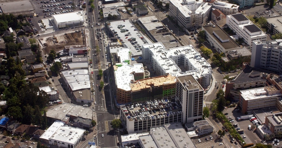 3093 Broadway, Oakland, CA 94611 MultiFamily For Lease