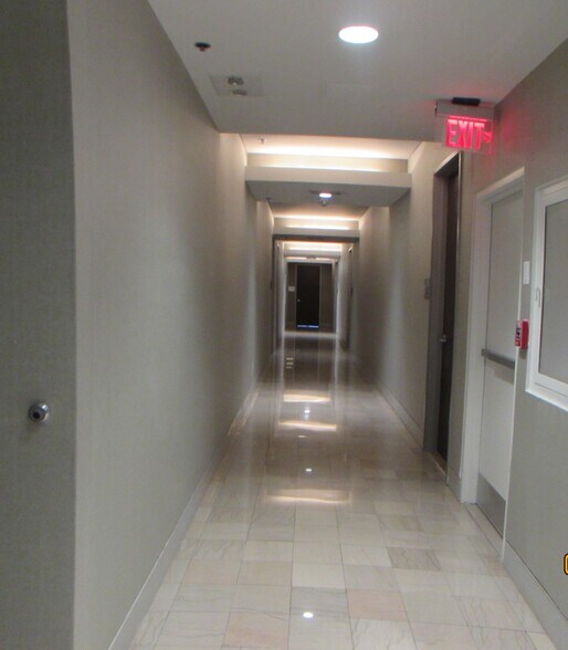 More Photos Of 14 NE 1st Ave, Miami Office For Lease