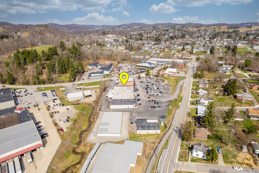 More Photos Of 317 S Virginia Ave, Bridgeport General Retail For Sale