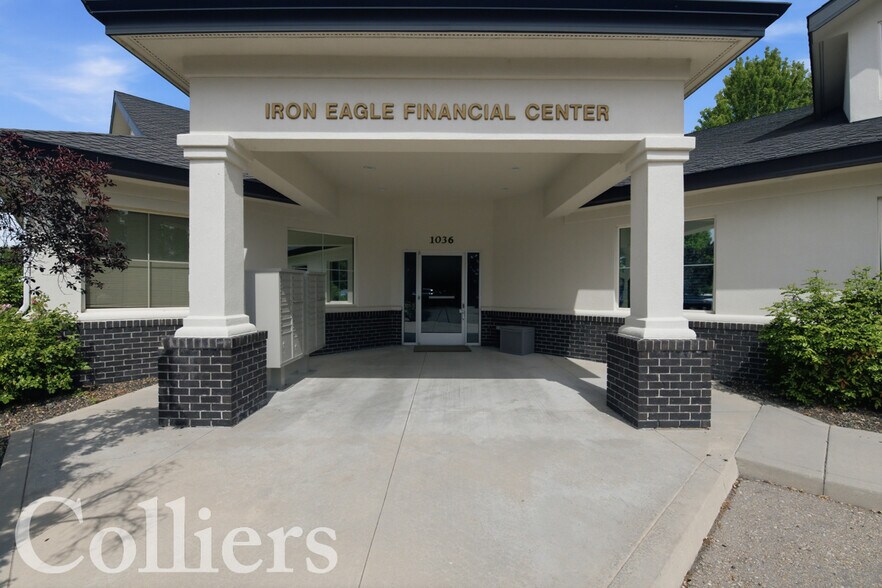 More Photos Of 1036 E Iron Eagle Dr, Eagle Office For Sale