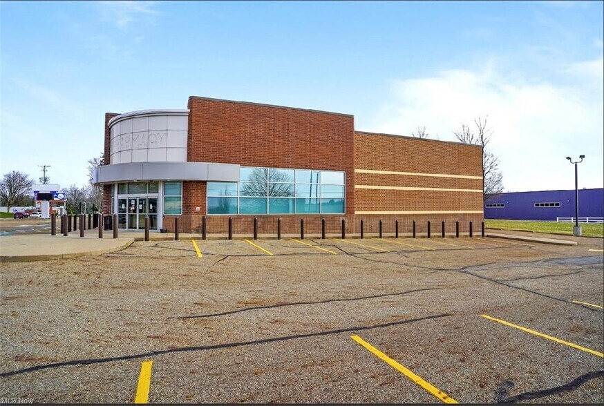 More Photos Of 7800 Cleveland Ave NW, North Canton Drugstore For Sale